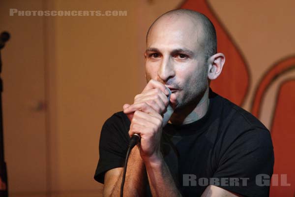 NO ONE IS INNOCENT - 2005-10-28 - PARIS - FNAC Forum - 